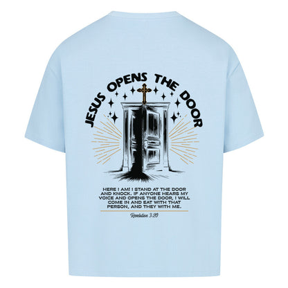 Jesus Opens The Door Oversized T-Shirt in babyblau – christliches Oversized T-Shirt von Blessed by God